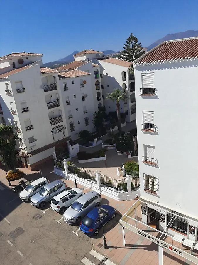 Beachfront Penthouse 3 Double Bedrooms, 2 Bathrooms San Luis de Sabinillas 0*,